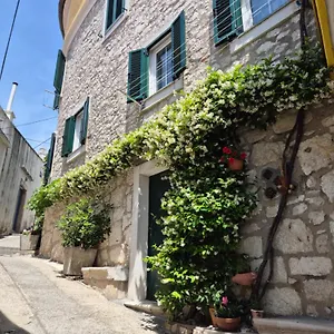  Apartament Amra